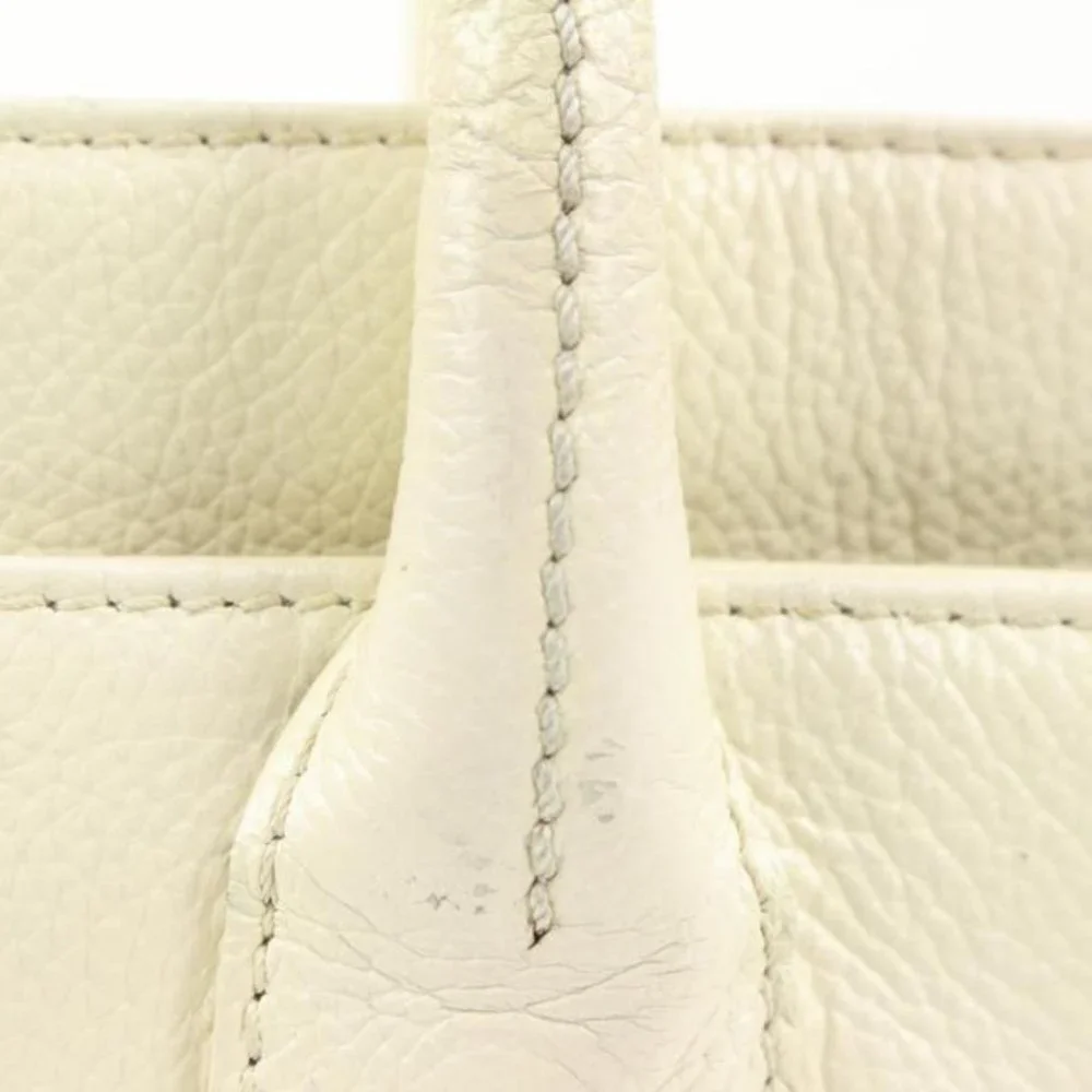 Chanel Cream Caviar Leather Cerf Reissue Tote bag 9ck216s
